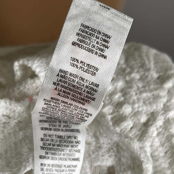 White Floral Lace Coverup Laceup Flower Pattern Tunic Travel Size Small - Picture 8 of 8